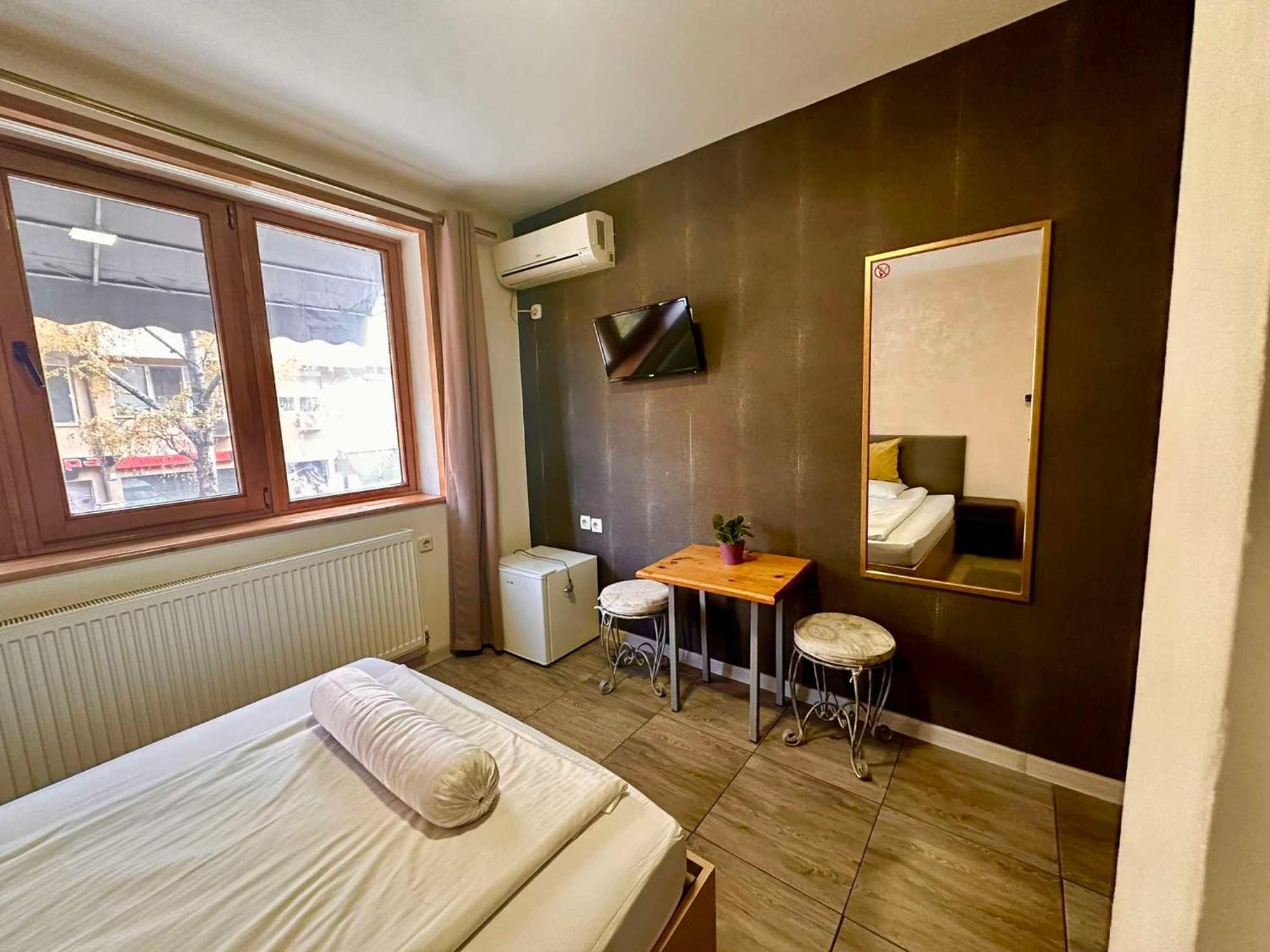 Family Hotel Amor Русе Экстерьер фото