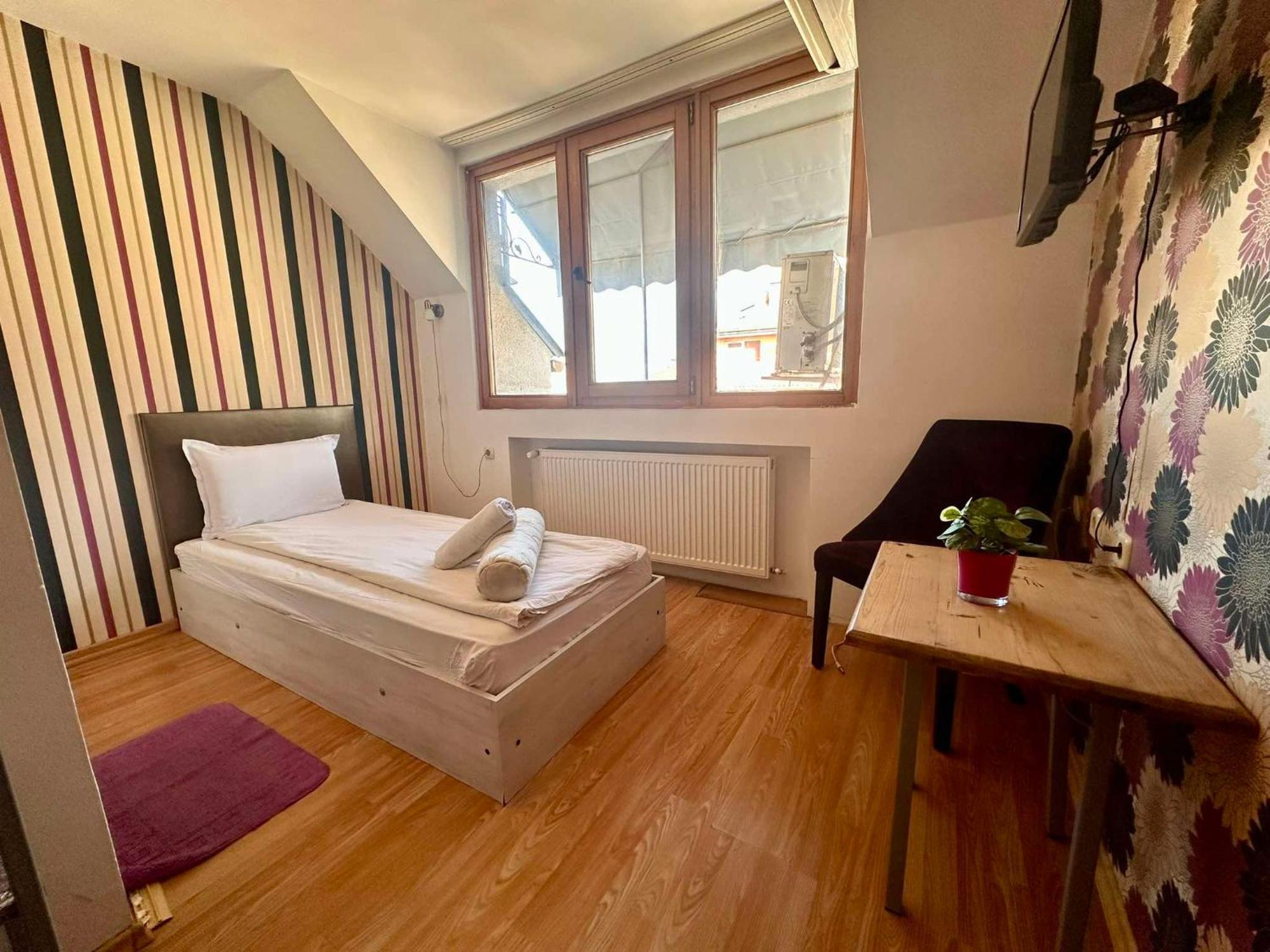 Family Hotel Amor Русе Экстерьер фото